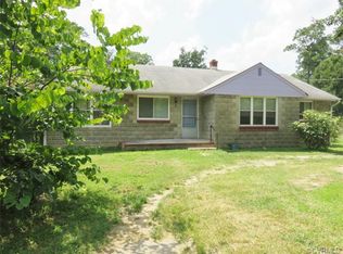 7512 Hopkins Rd, North Chesterfield, VA 23237