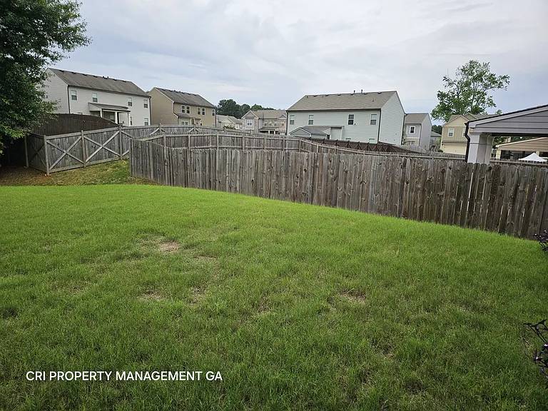 352 Newshaw Dr — Photo 57