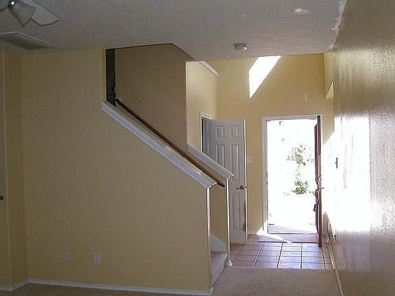 2nd image of 14412 Birch Knoll Ln