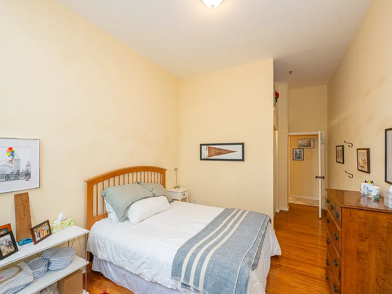 262 Main St #204 — Photo 22