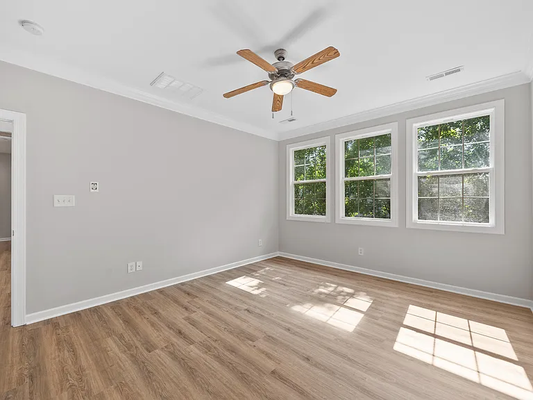 120 Hatchet Creek Ct — Photo 17