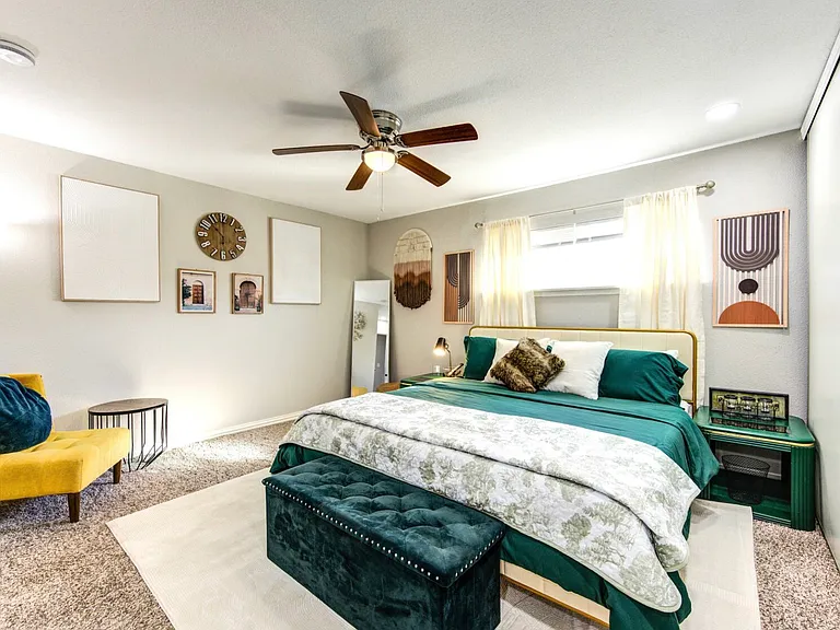 7373 Antoine Dr — Photo 11