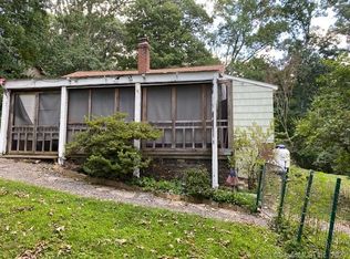 30 Ridgewood Trl, Coventry, CT 06238