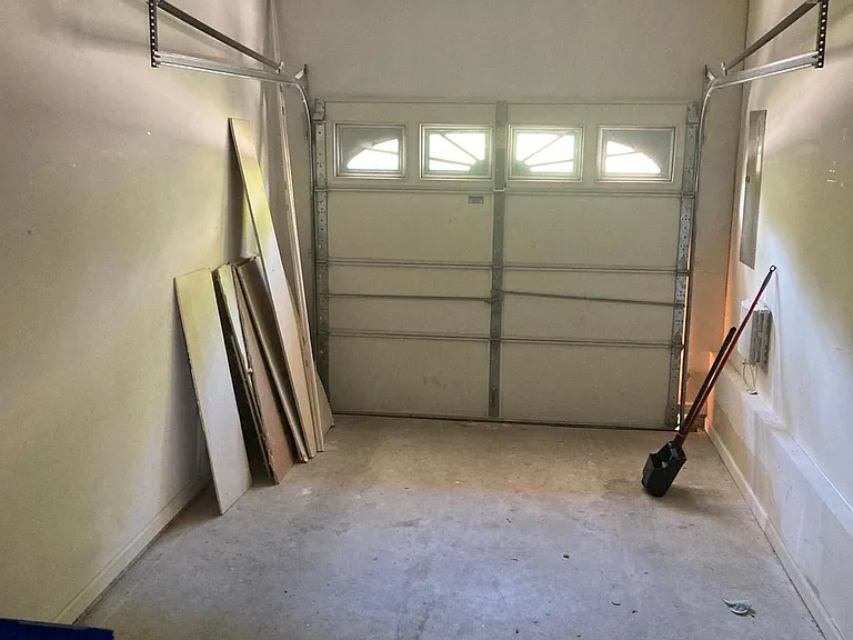 118 Madison Way — Photo 18