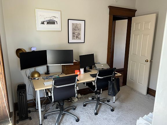 4th image of 1363 Delaware Ave #2R