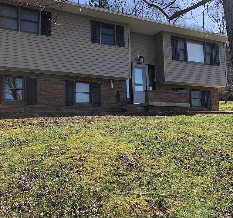 1st image of 209 Tracey Ln