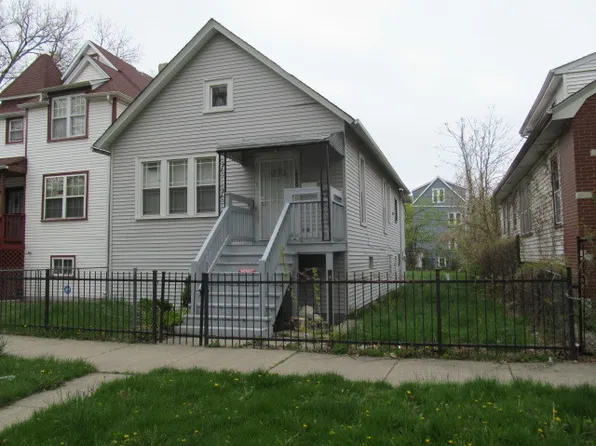 7931 S Muskegon Ave, Chicago, IL 60617