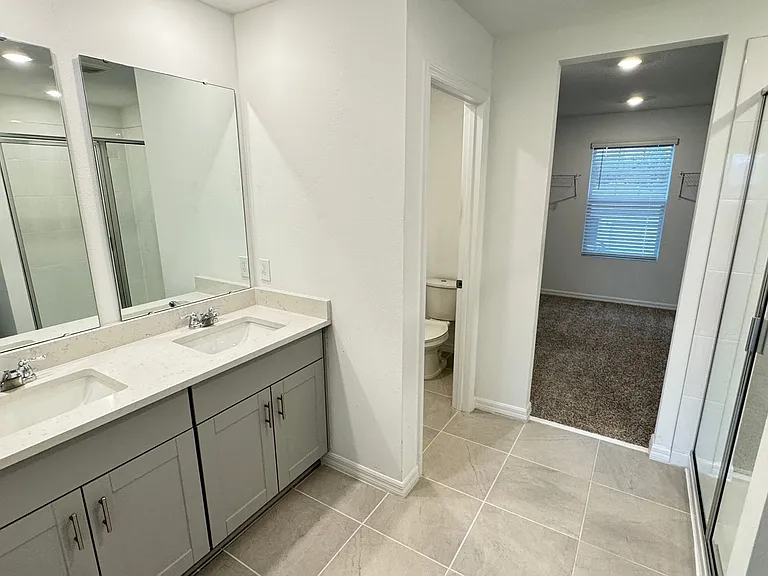 2401 White Tail St — Photo 43