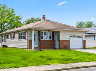 245 Harrington Dr N, Toms River, NJ 08757