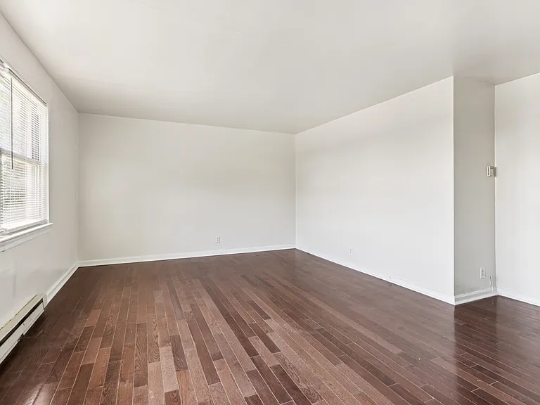 Greene Tree Apartments — Photo 18