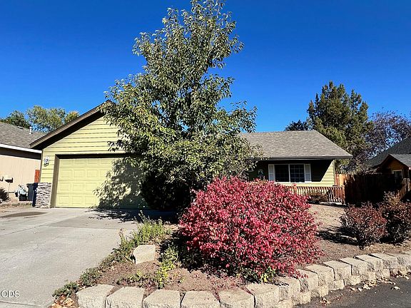 2nd image of 3348 NE Hoona Dr