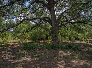 9361 Lone Star Rd, Washington, TX 77880