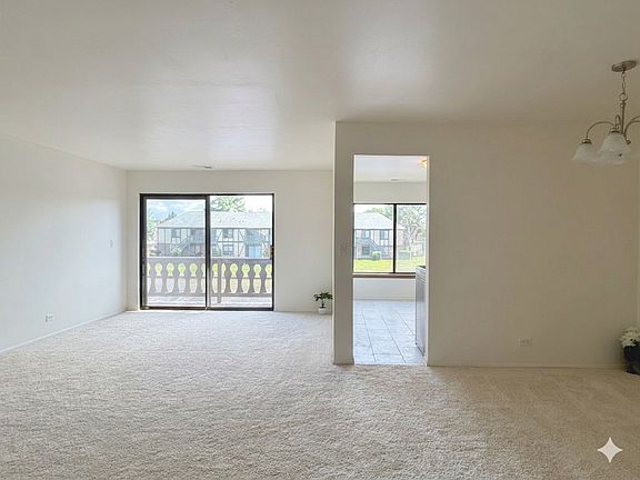 4th image of 1956 N Hidden Creek Cir Unit 3