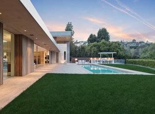 600 Perugia Way, Los Angeles, CA 90077