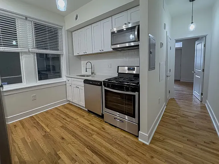 334-38 Lombard St #115A — Photo 5