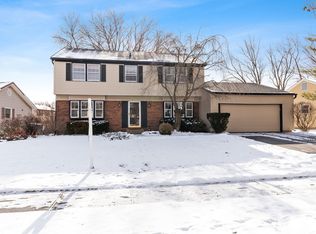 109 Stonegate Rd, Buffalo Grove, IL 60089