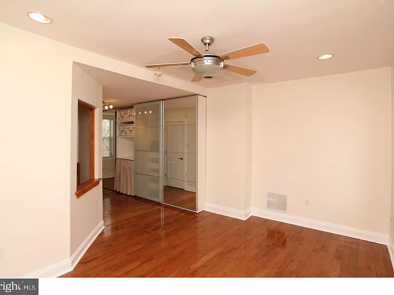 968 N Lawrence St #R — Photo 8