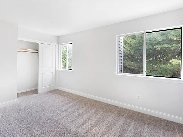 103 Orchard Meadows Dr — Photo 12