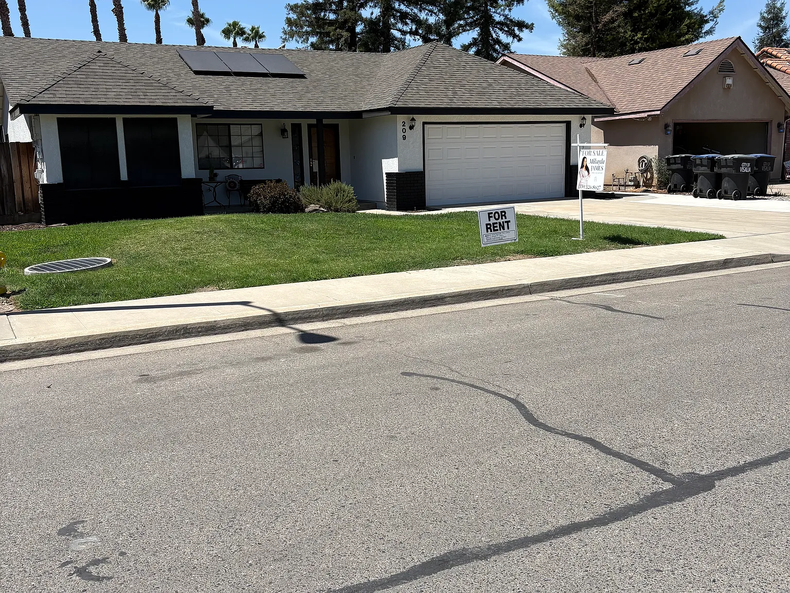 3 bed, 1929 sqft, $2,600 — Photo 2