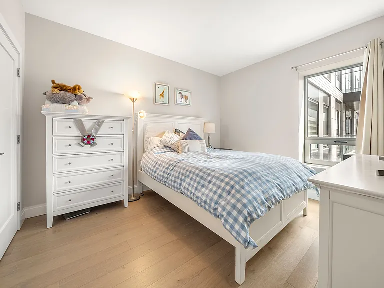100 Shawmut Ave #811 — Photo 34