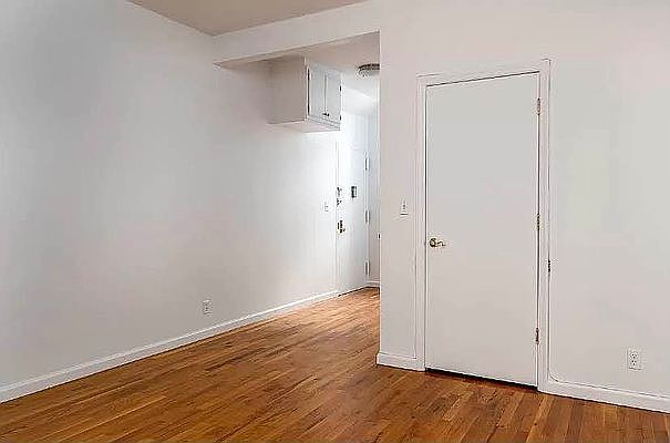 2nd image of 4 Bleecker St #317