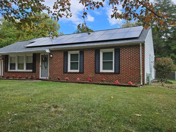 10015 Cedarhollow Ln, Upper Marlboro, MD 20774