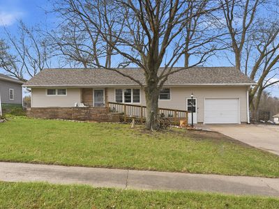 815 Palmer Ave, Oakland, IA, 51560