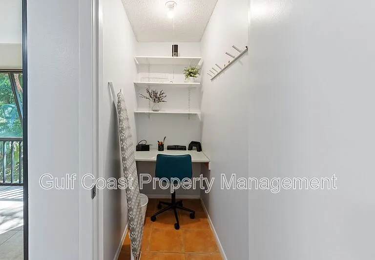 4574 Ringwood Mdw — Photo 27
