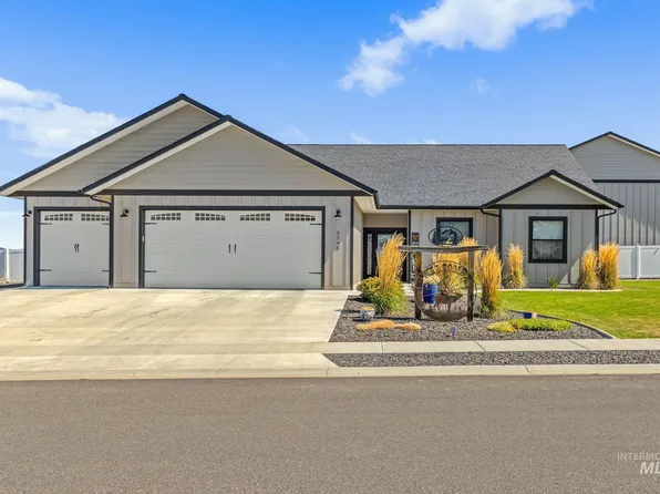 3745 Skyview Dr, Lewiston, ID 83501