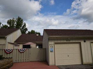 9127 S Greenridge Ln, Bloomington, IN 47401