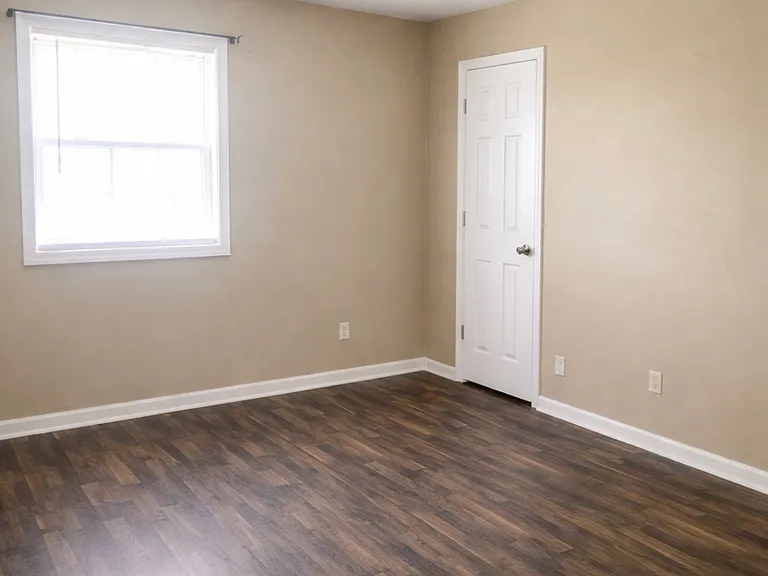 410 Manor Dr #A3 — Photo 2