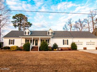 104-104B Waterside Dr, Bath, NC 27808