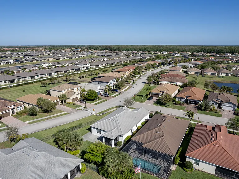 16000 Palmetto Prairie Dr — Photo 46