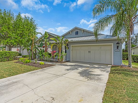 3rd image of 11790 Forest Park Cir
