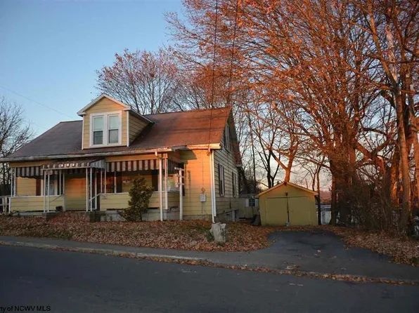 209 Johnstown Rd, Beckley, WV 25801