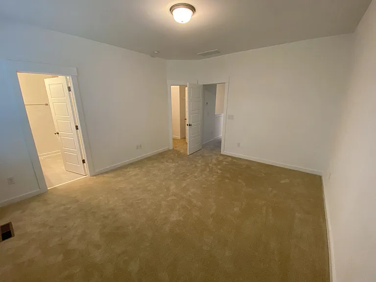 1110 Kiernan Grove Ln — Photo 50