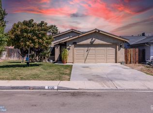 4100 Highland Hills St, Bakersfield, CA 93308