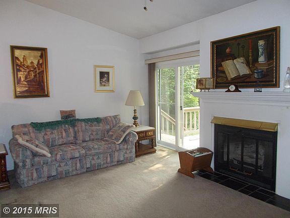 3rd image of 11703 Pierce Ct