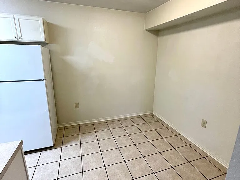 2705 Amanda Dr #A-D — Photo 7