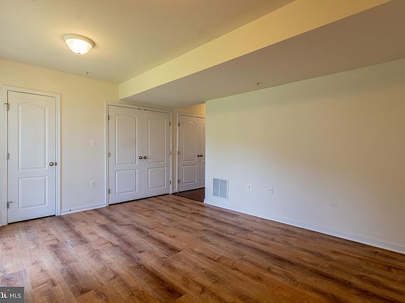 3rd image of 15304 Pocopson Creek Way