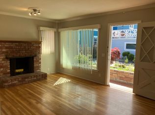 Larkin Street (459), Monterey, CA 93940