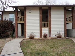 267 Bunker Ridge Dr BUILDING 7-28, Branson, MO 65616