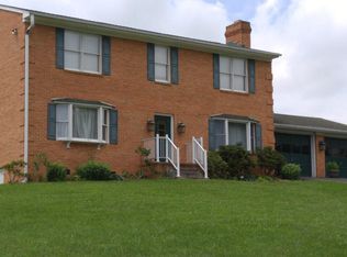 1114 Forest Ave, Radford, VA 24141