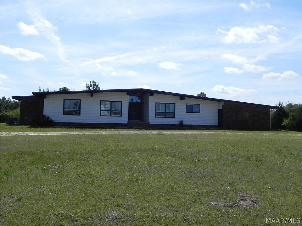 1st image of 2889 Claud Rd