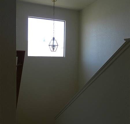 4th image of 7 Windance Ct