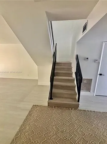 8010 NW 27th Pl — Photo 6