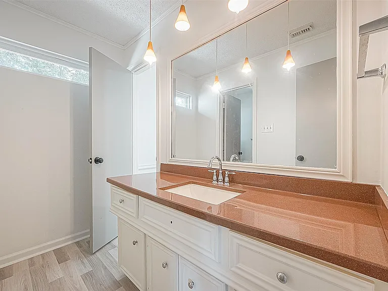 1015 Sugar Lakes Dr — Photo 31