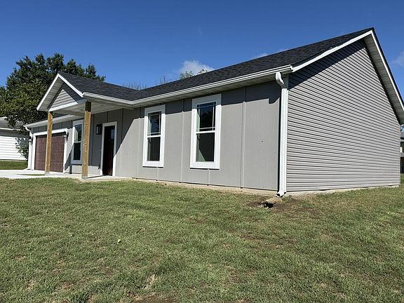 5th image of 705 Roe Ln