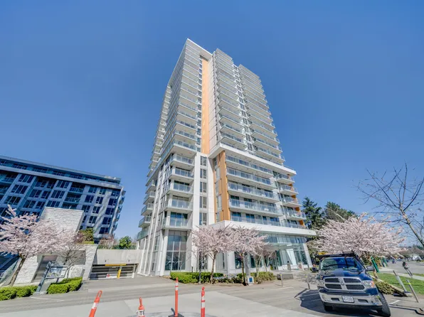 433 SW Marine Dr #905, Vancouver, BC V5X 2P9