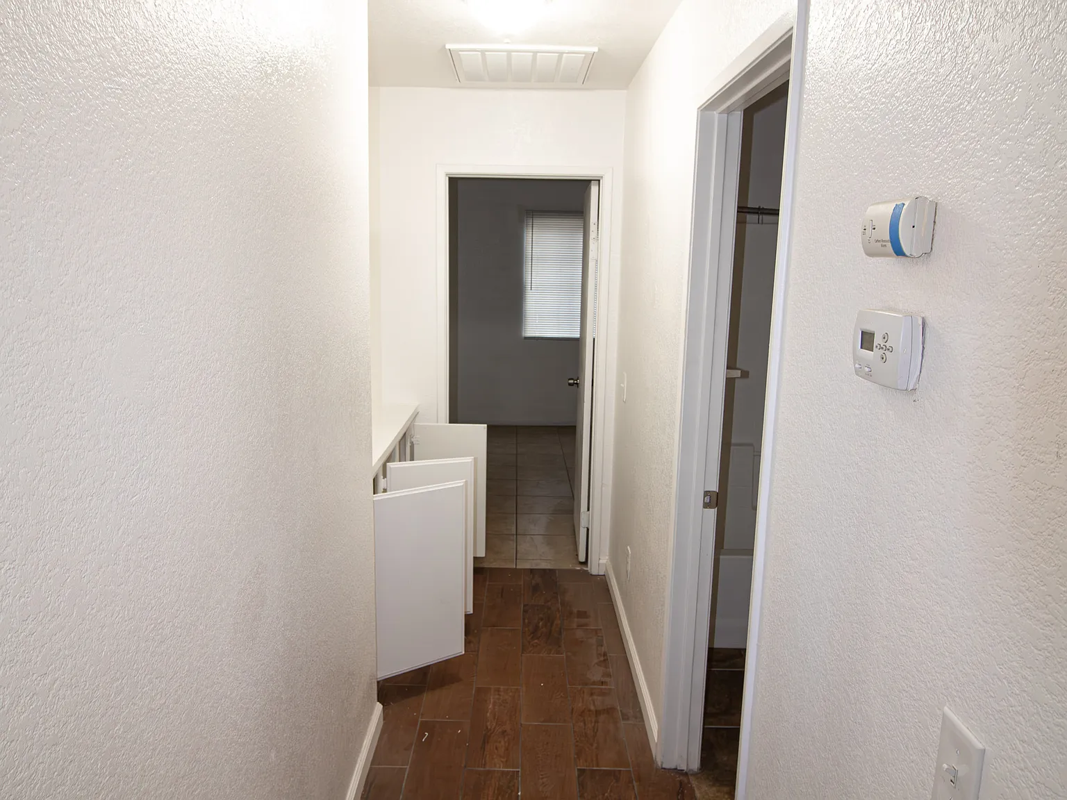 3 bed, 1338 sqft, $2,600 — Photo 4